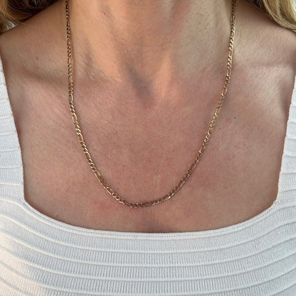 21" Italian Solid 10K Yellow Gold Classic Figaro Chain, 2.78 g