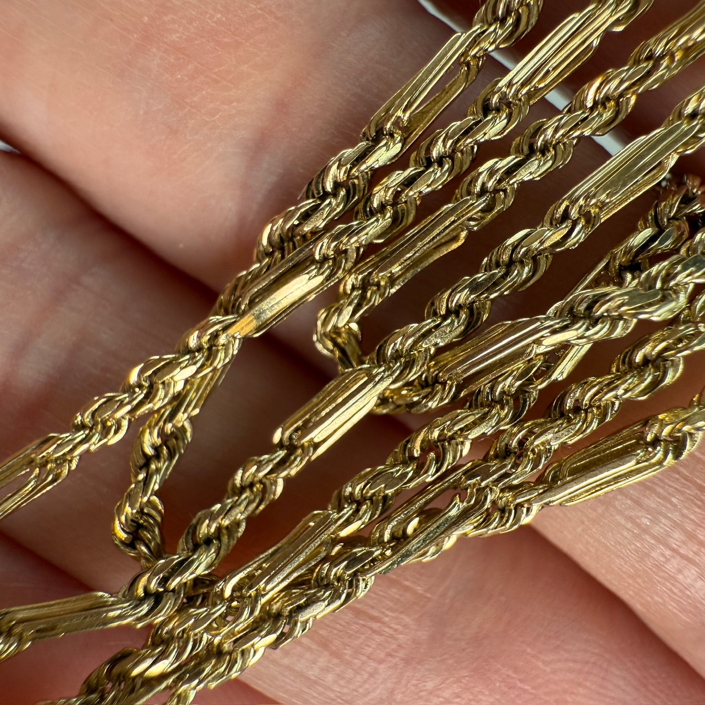 18.5" Solid 10K Yellow Gold Figarope Chain, 5.27 g