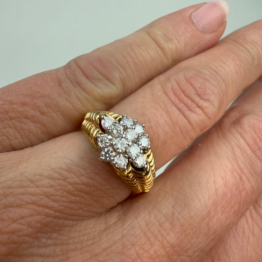 Solid 14K Yellow Gold Exceptional Diamond Cluster Ribbed Ring Size 4.5