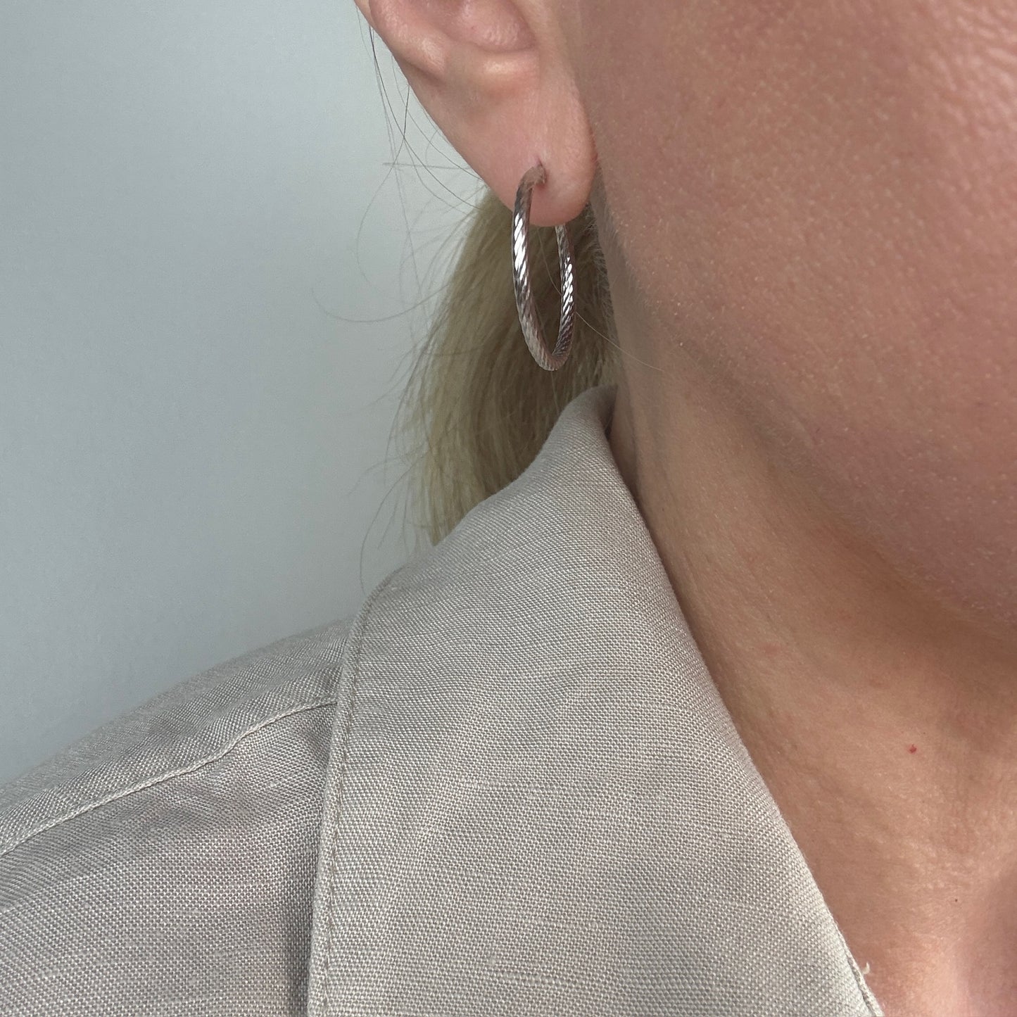14K Solid White Gold Mid-Size Twisted Rope Hoops, 2 g