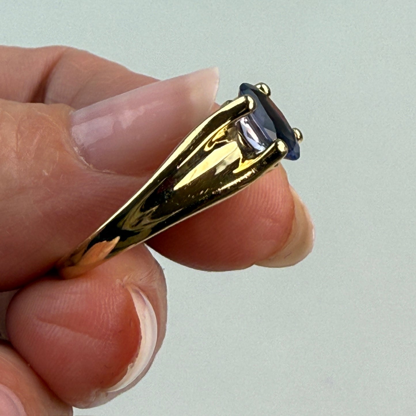 14K Solid Yellow Gold Oval Shaped Faceted Iolite Ring, Size 6.75
