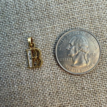 Vintage Solid 14K Yellow Gold Diamond “B” Serif Block Pendant, Yellow Gold, 1 g