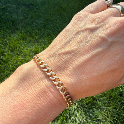 7.5" Solid 14K Yellow Gold Classic Curb Bracelet, 19.11 g