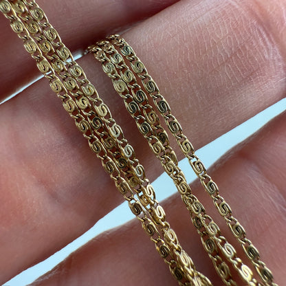 15" Solid 14K Italian UnoAErre Dainty Scroll Link Chain, 2.13 g