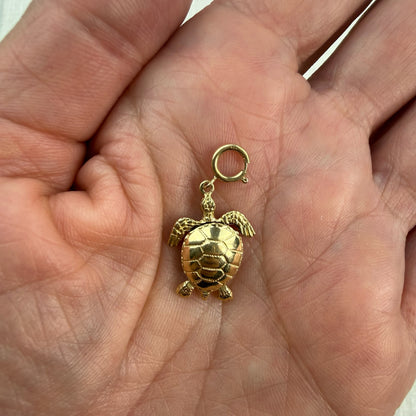 Solid 14K Yellow Gold Articulated Sea Turtle Charm/Pendant, 2.42 grams