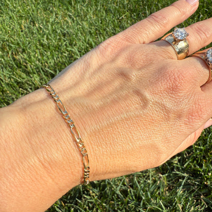 7.75" Classic Solid 14K Yellow Gold Figaro Bracelet, 4.34 g