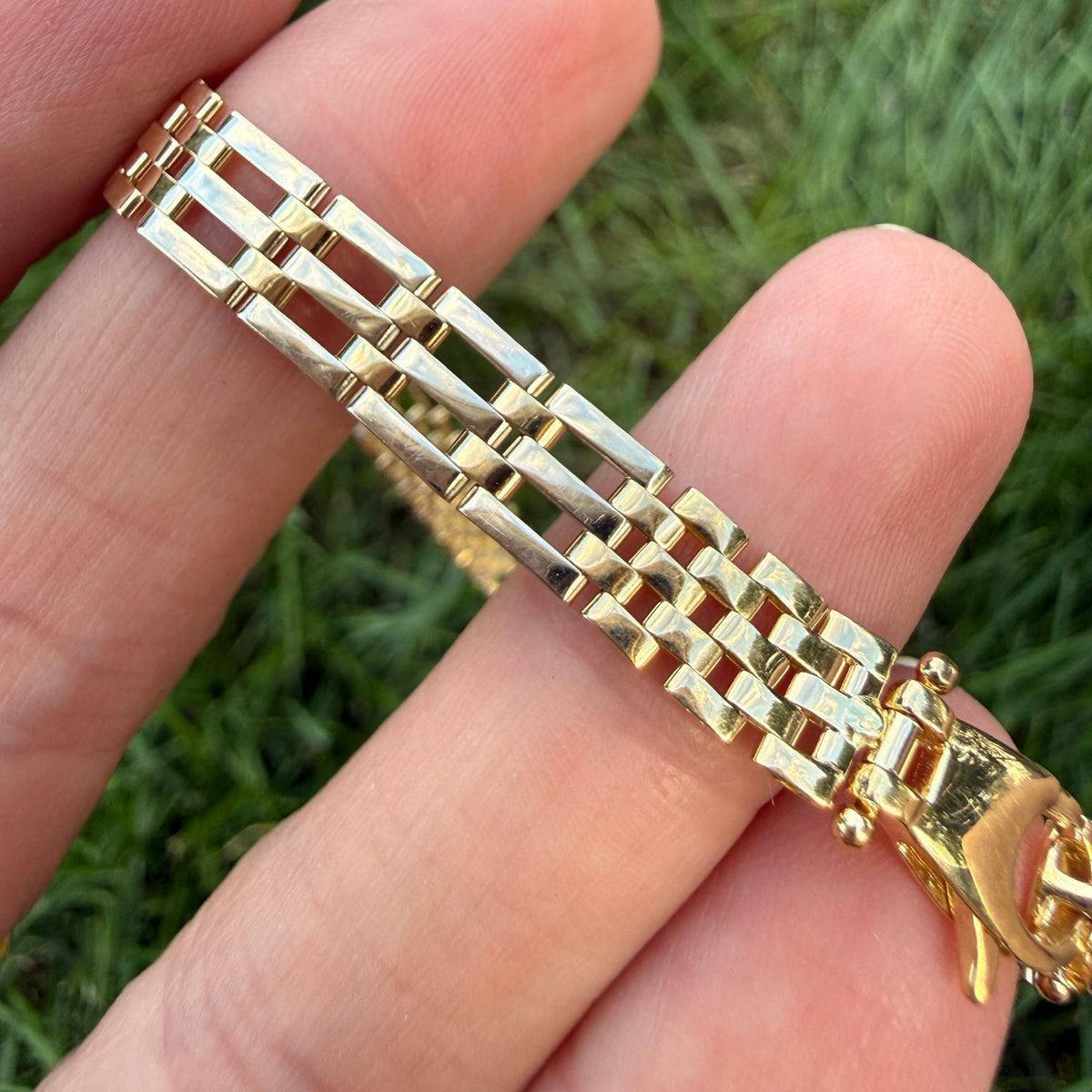 7.75" Solid 14K Yellow Gold Geometric Link Bracelet with Statement Lobster Clasp, 9.81 g