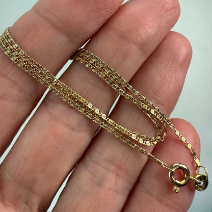 15" Solid 14K Italian UnoAErre Dainty Scroll Link Chain, 2.13 g