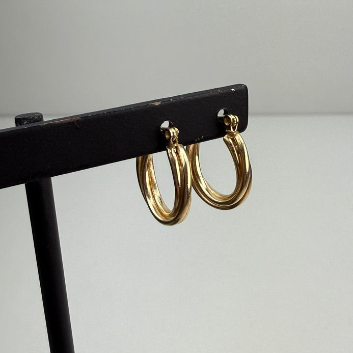 Estate 14k Solid Yellow Gold Small Classic Twisted Hoop, 1.22 g