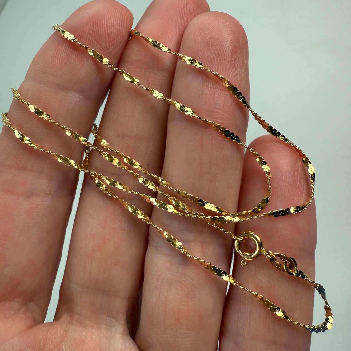 17.75" Italian Solid 14K Yellow Gold Twisted Link Chain, 2.26 g