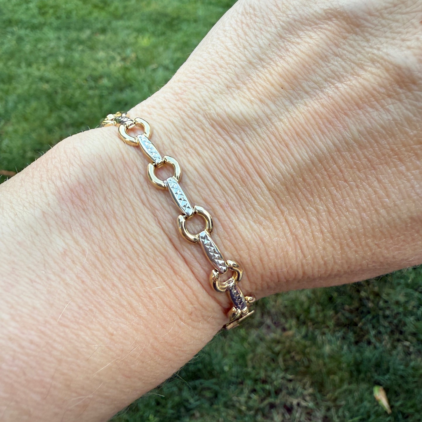 6.75" Solid 10K Two Tone Gold Fancy Link Bracelet, 4.05 g