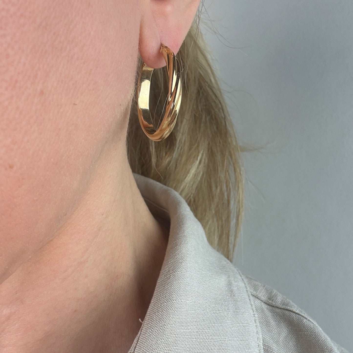 14K Solid Yellow Gold Italian Twisted Oval Hoop Earrings, 2.34 g