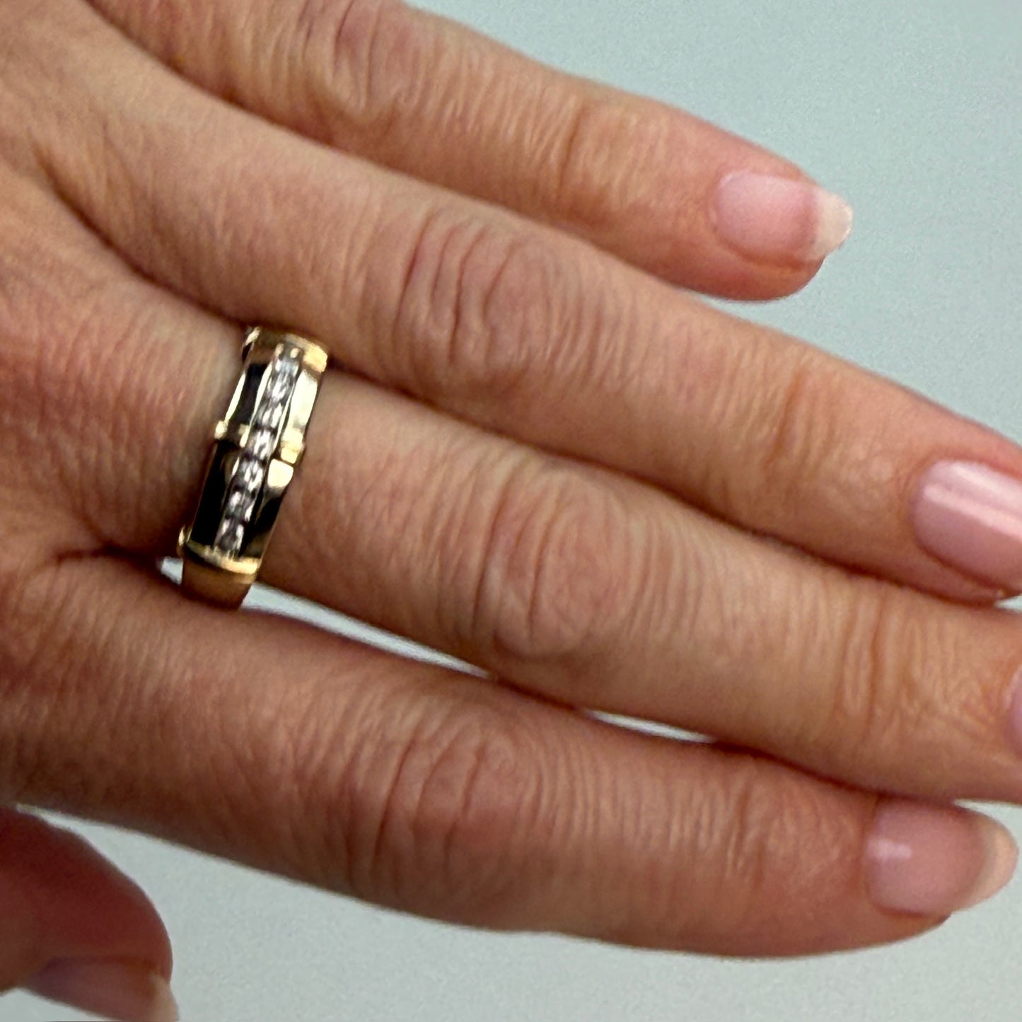 Solid 14K Yellow Gold Two-tone Linear Diamond Ring, Size 7.5