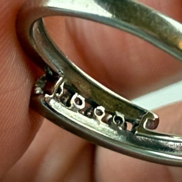 10K Solid White Gold Graduated Diamond Ring Size 8.75
