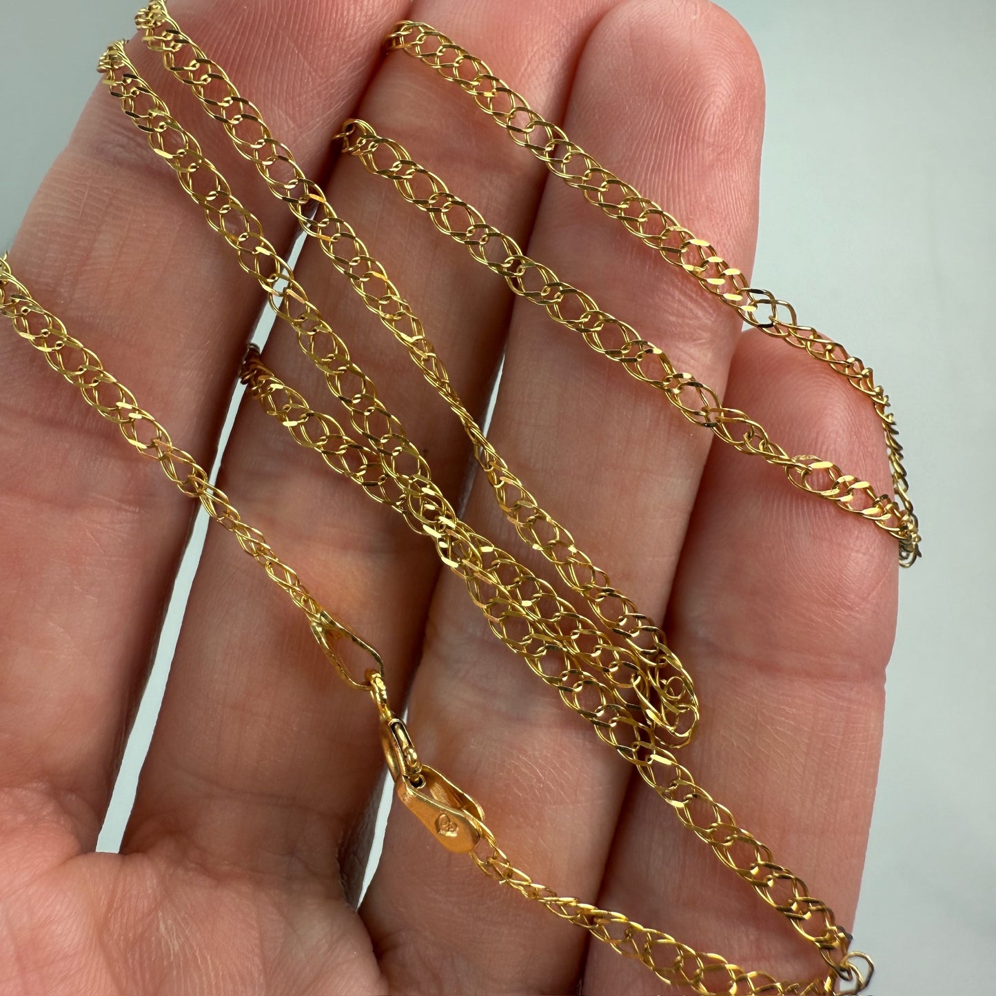18" Italian Solid 14K Yellow Gold Double Link Chain, 2.14 g
