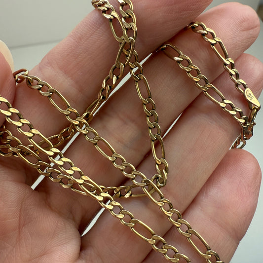 21" Italian Solid 10K Yellow Gold Classic Figaro Chain, 2.78 g