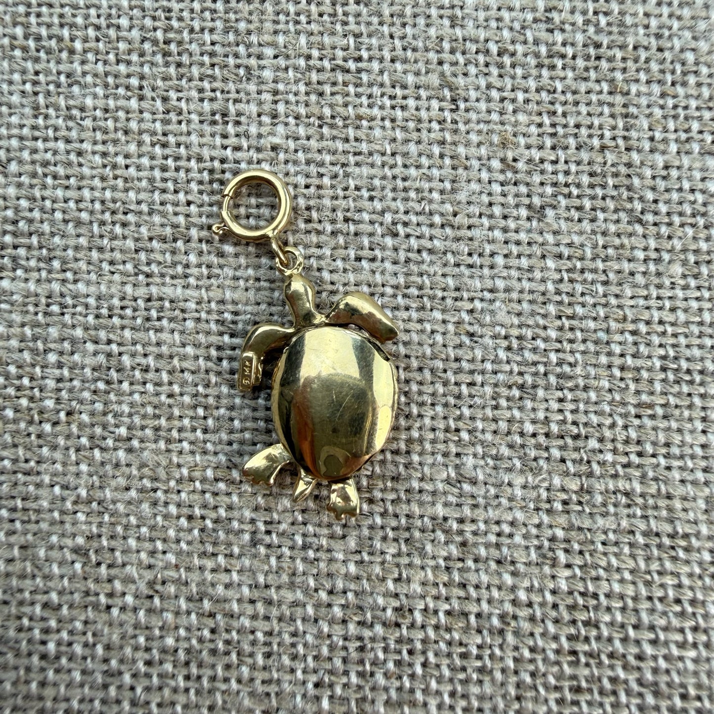 Solid 14K Yellow Gold Articulated Sea Turtle Charm/Pendant, 2.42 grams