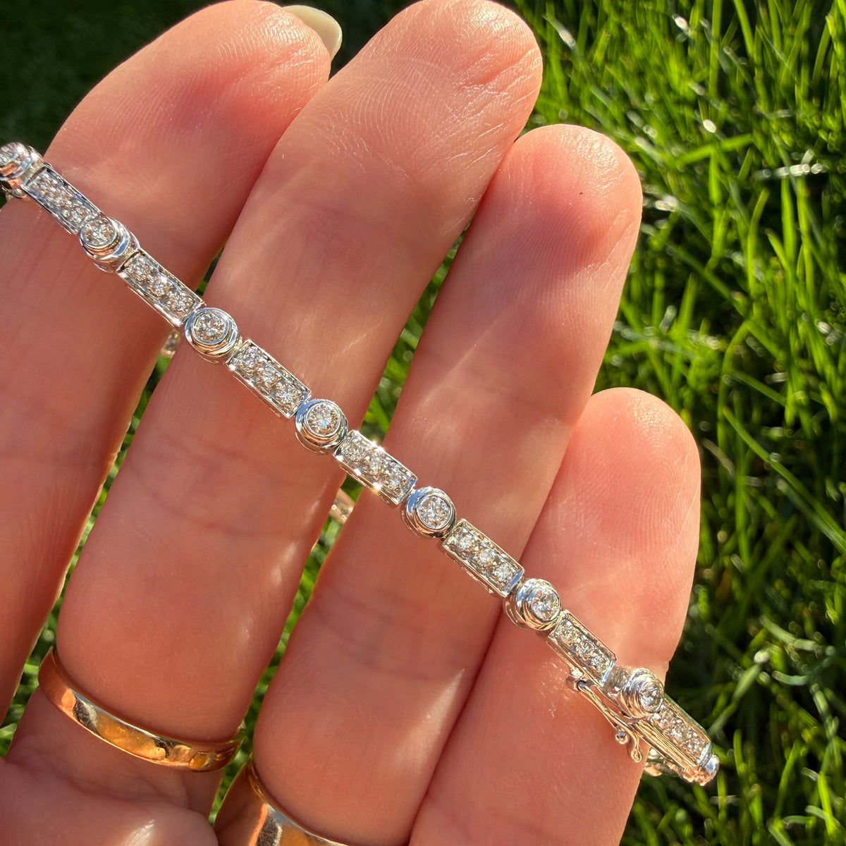 6.75+" Solid 18K White Gold 2 CWT Diamond Tennis Bracelet, 9.53 grams