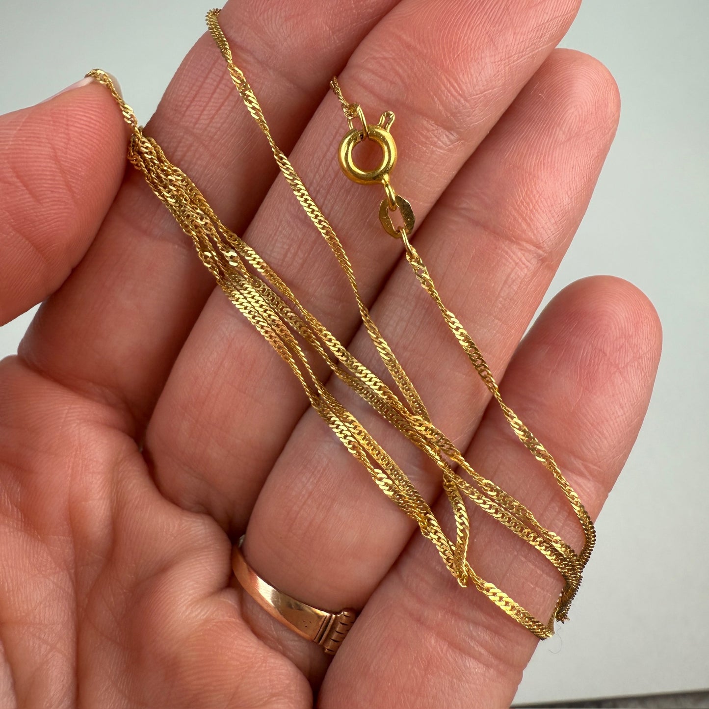 Solid 20.5" 18K Yellow Gold Fine Singapore Link Chain, 1.68 g