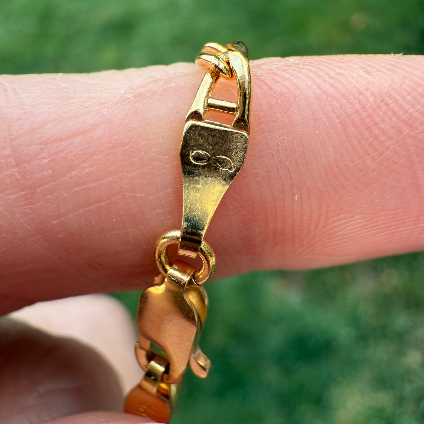 6.75" Italian Solid 14K Yellow Gold Mariner Bracelet, 2 g