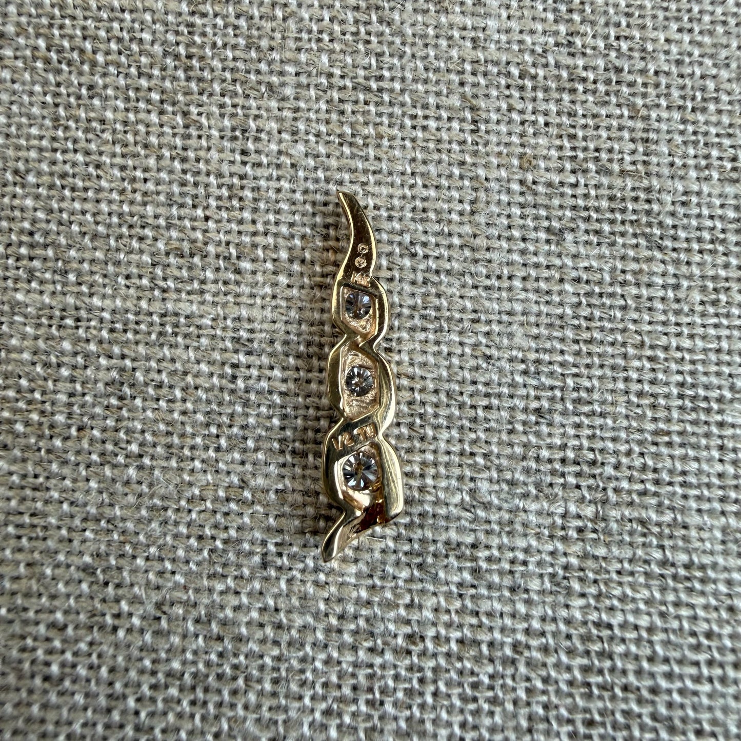 Estate Solid 14K Yellow Gold .50ct Diamond Sculptural Design Pendant, 3.27 g