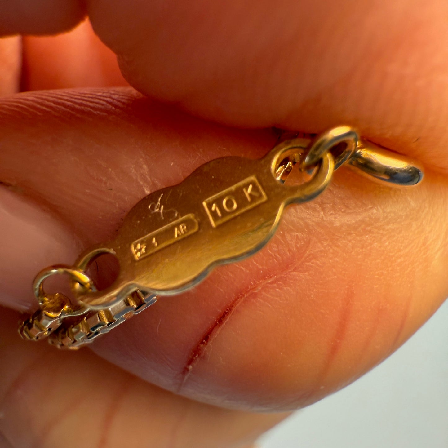 16" Italian UNOAERRE Solid 10K Yellow Gold Rounded Box Chain, 3.42 g