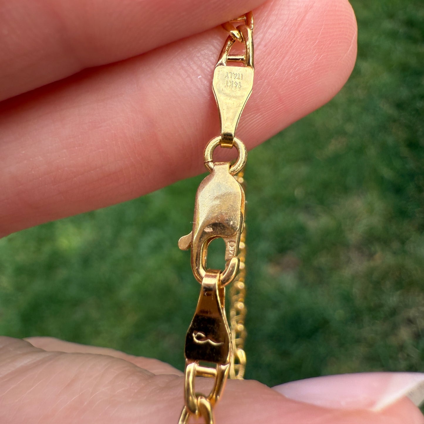 6.75" Italian Solid 14K Yellow Gold Mariner Bracelet, 2 g