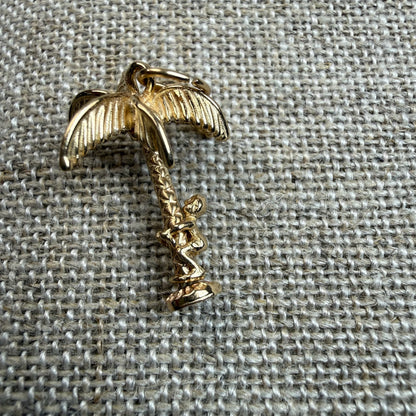 Vintage Solid 9K Yellow Gold Articulated Tropical Tree and Climber Pendant/Charm, 2.67 Grams