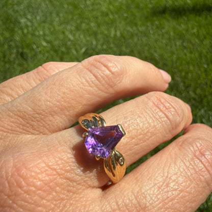 14K Solid Yellow Gold Geometric Amethyst and Gypsy Set Diamond Ring, Size 7.75