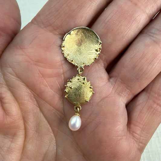 Solid 14K Yellow Gold Artisan Pearl Drop Pendant, 2.86 grams