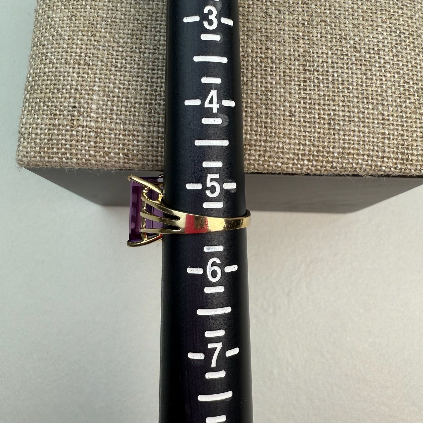 10K Vintage Emerald-cut Amethyst Yellow Gold Statement Ring Size 5.5