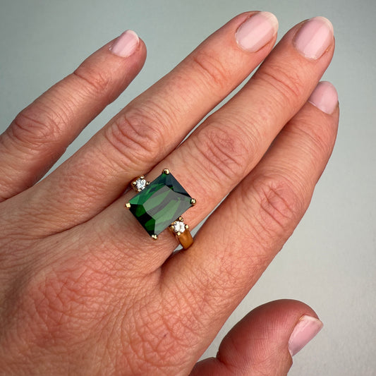 14K Natural Green Tourmaline (10.86 x 8.78) with diamonds Yellow Gold Statement Ring Size 8.25