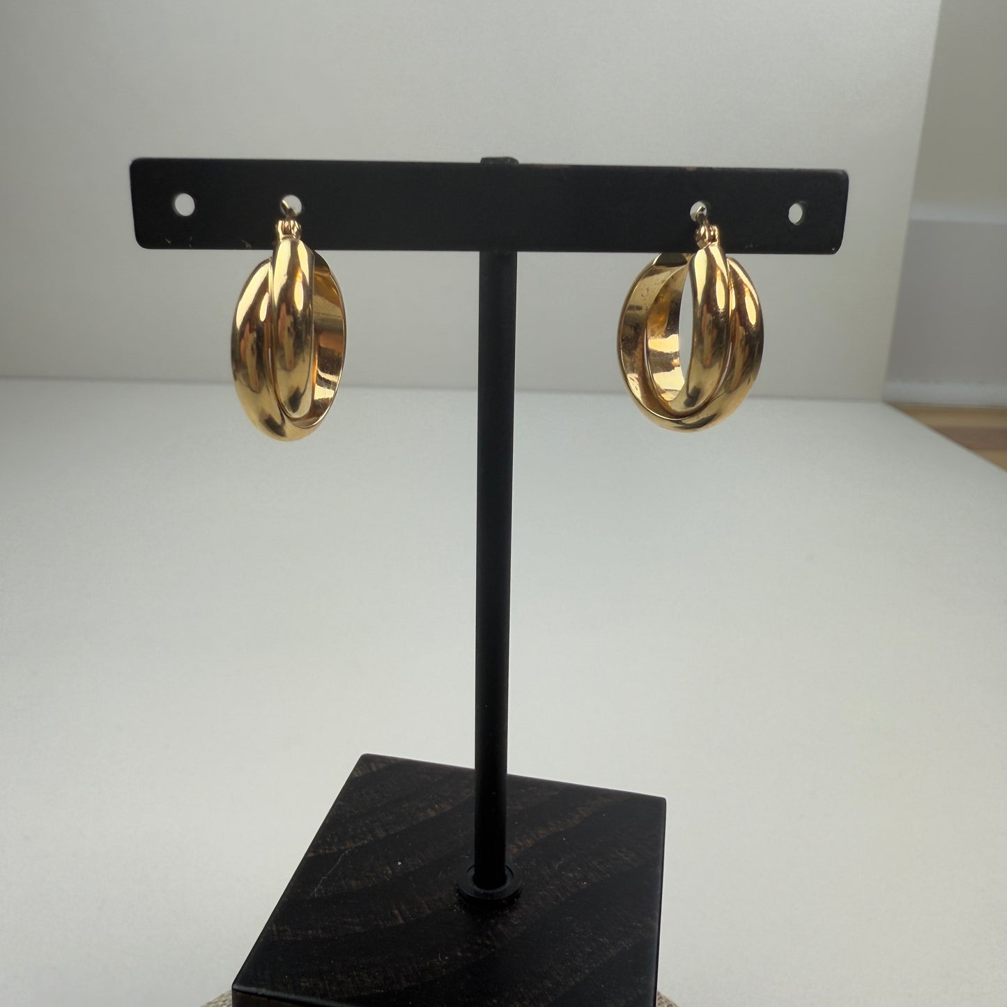 Intertwined Hoops 14K .74" 4.47g Yellow Gold