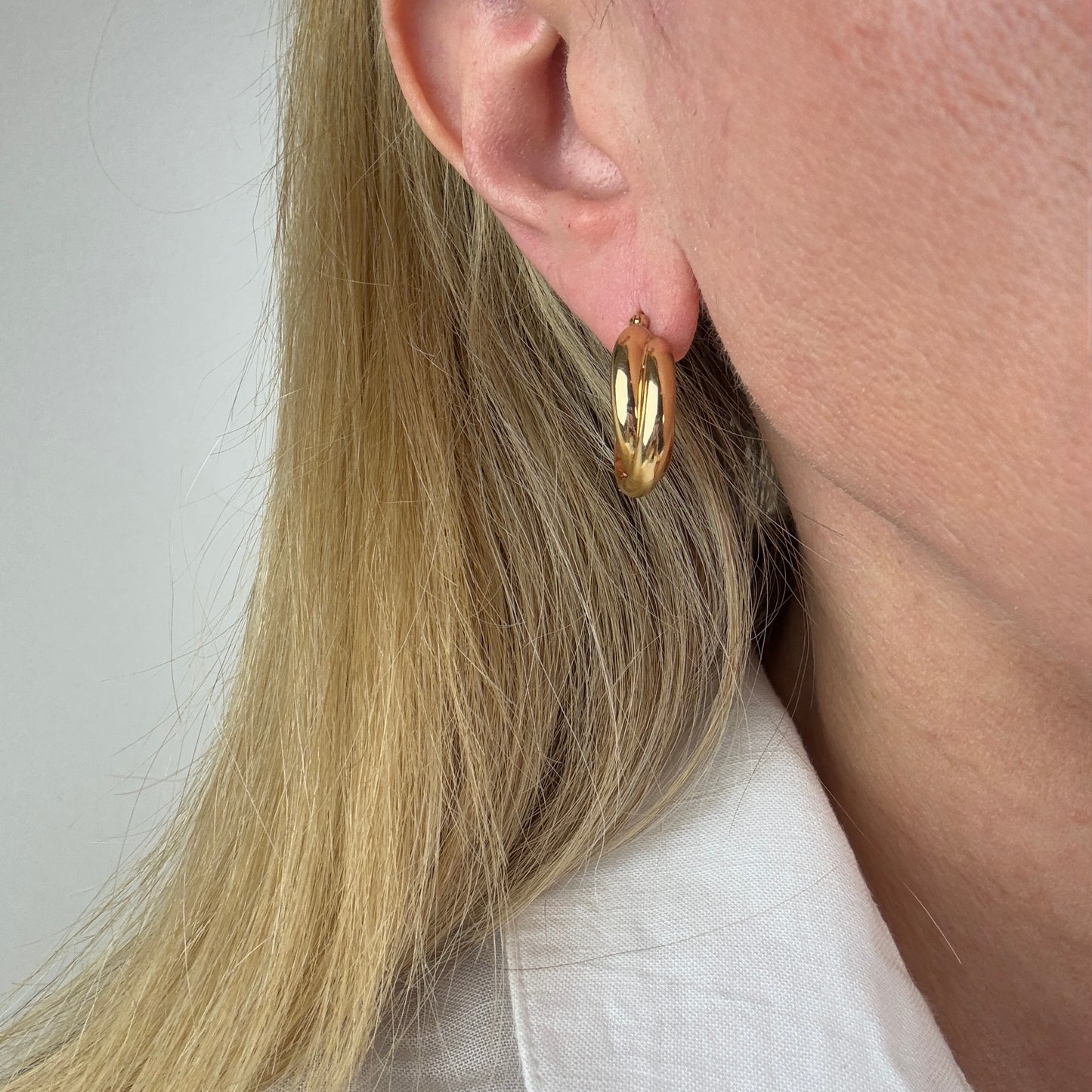 Intertwined Hoops 14K .74" 4.47g Yellow Gold