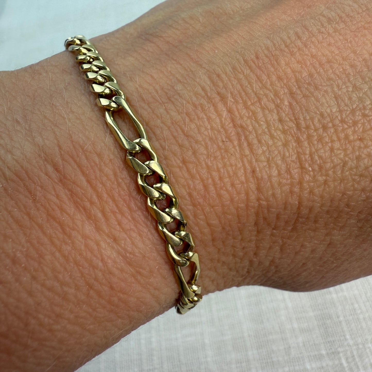 6.25" Figaro 14K Yellow Gold Bracelet 4.3mm 8.32g