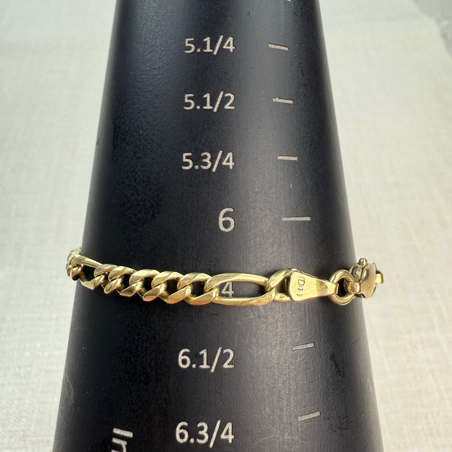 6.25" Figaro 14K Yellow Gold Bracelet 4.3mm 8.32g