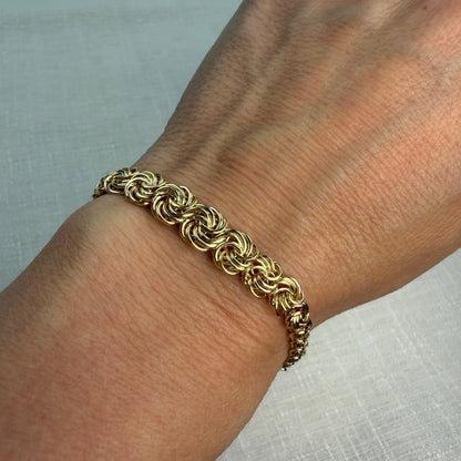 6.75" Graduated Swirl 14K Yellow Gold Statement Bracelet 8.4mm 3.89g