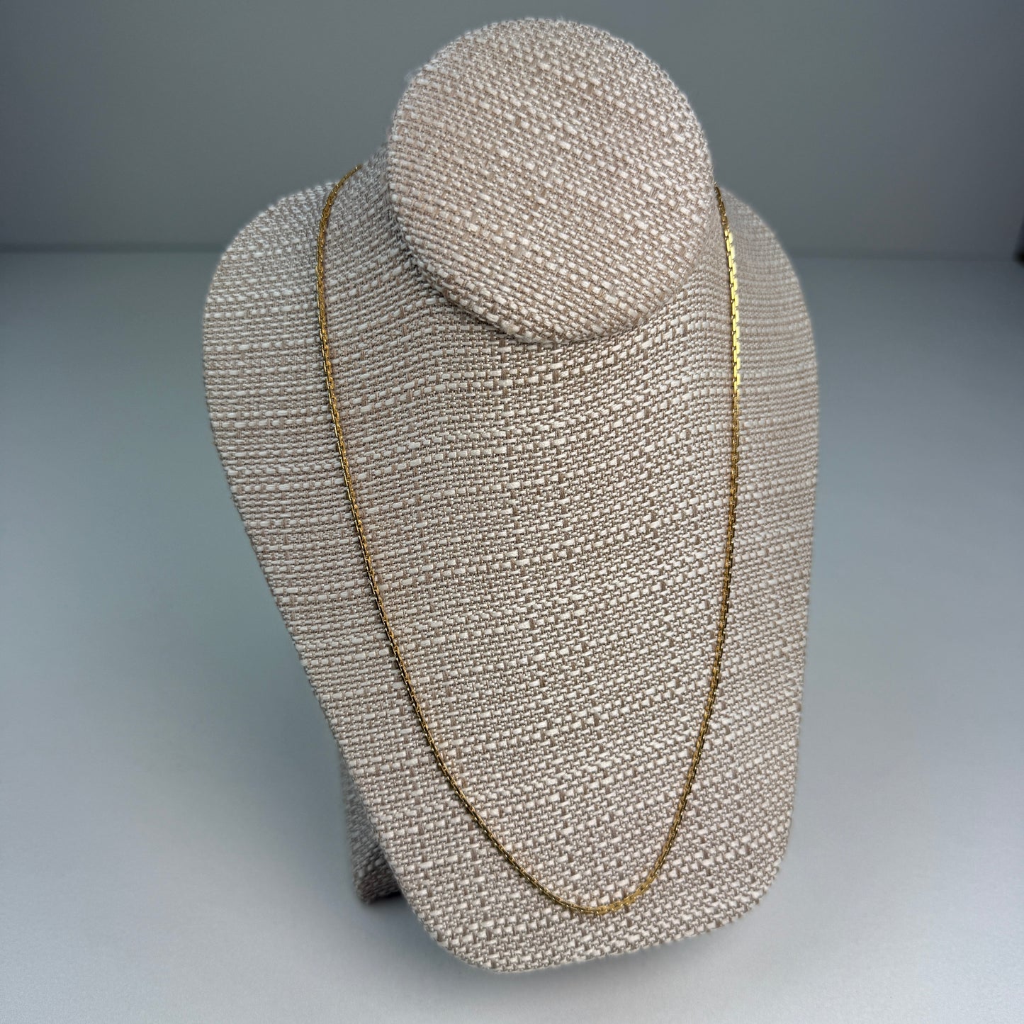 20" Solid 14K Yellow Gold Rectangular Box Chain, 7.44 g