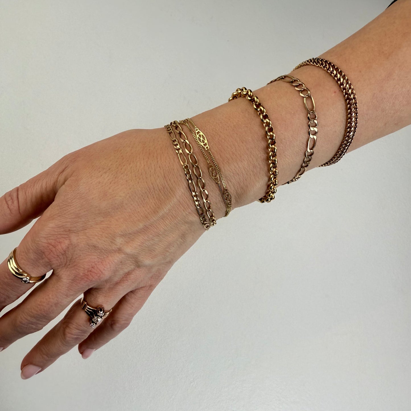 6.5" Italian Rolo Bracelet 10K Yellow Gold 4mm 4.48g