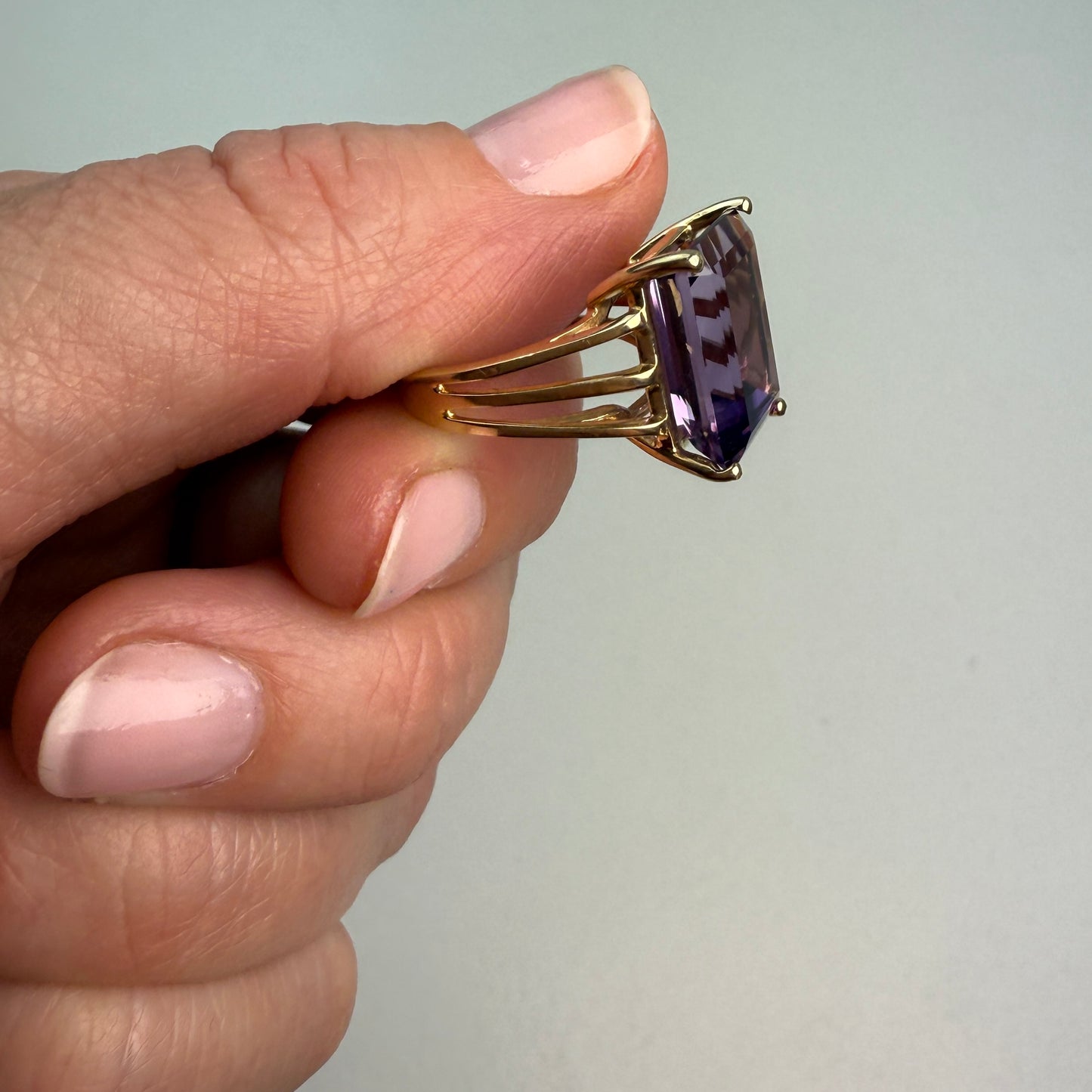 10K Vintage Emerald-cut Amethyst Yellow Gold Statement Ring Size 5.5