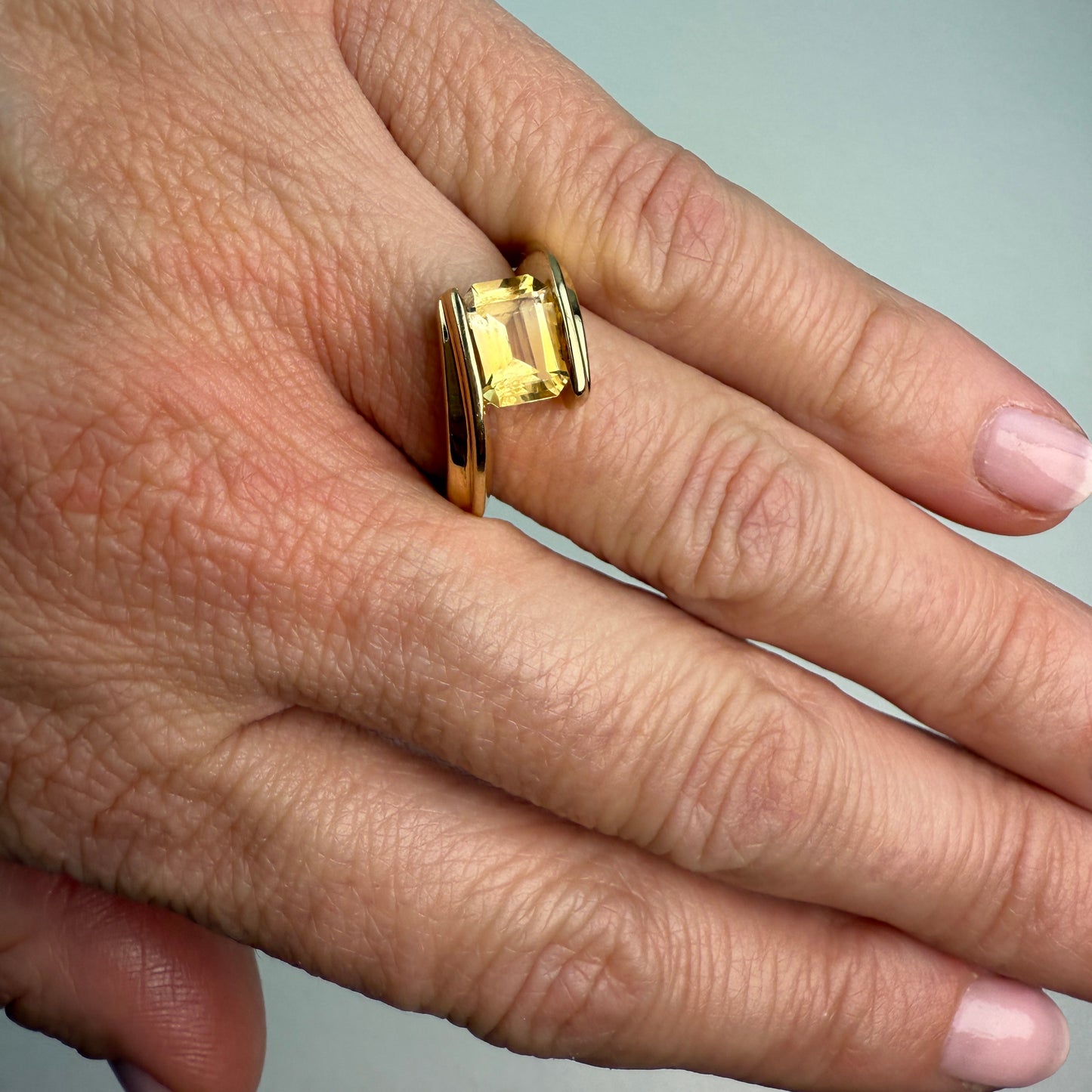 14K Vintage Bypass Design Citrine Yellow Gold Ring Size 5.75