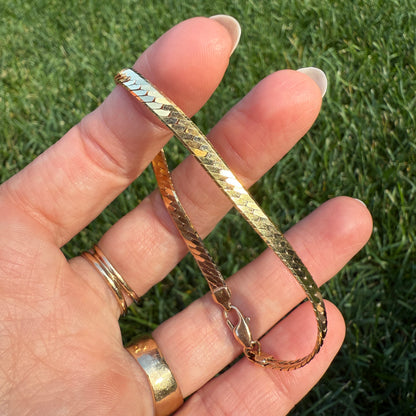 6.75" Solid 14K Gold Herringbone Link 3.9mm Bracelet - 6.07 g