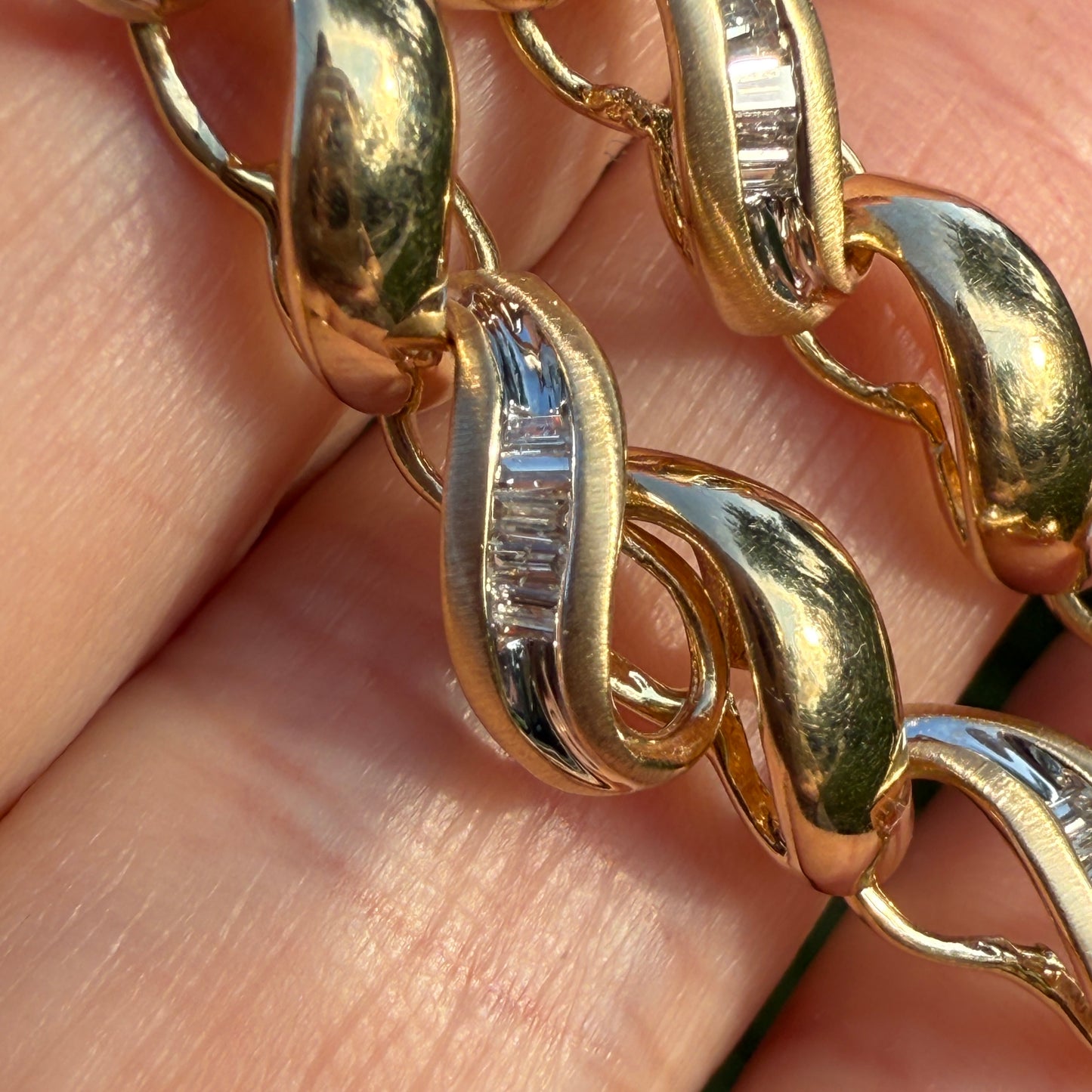 7" Solid 14K Gold and Diamond Openlink San Marco 5.2mm Bracelet - 9.95 grams