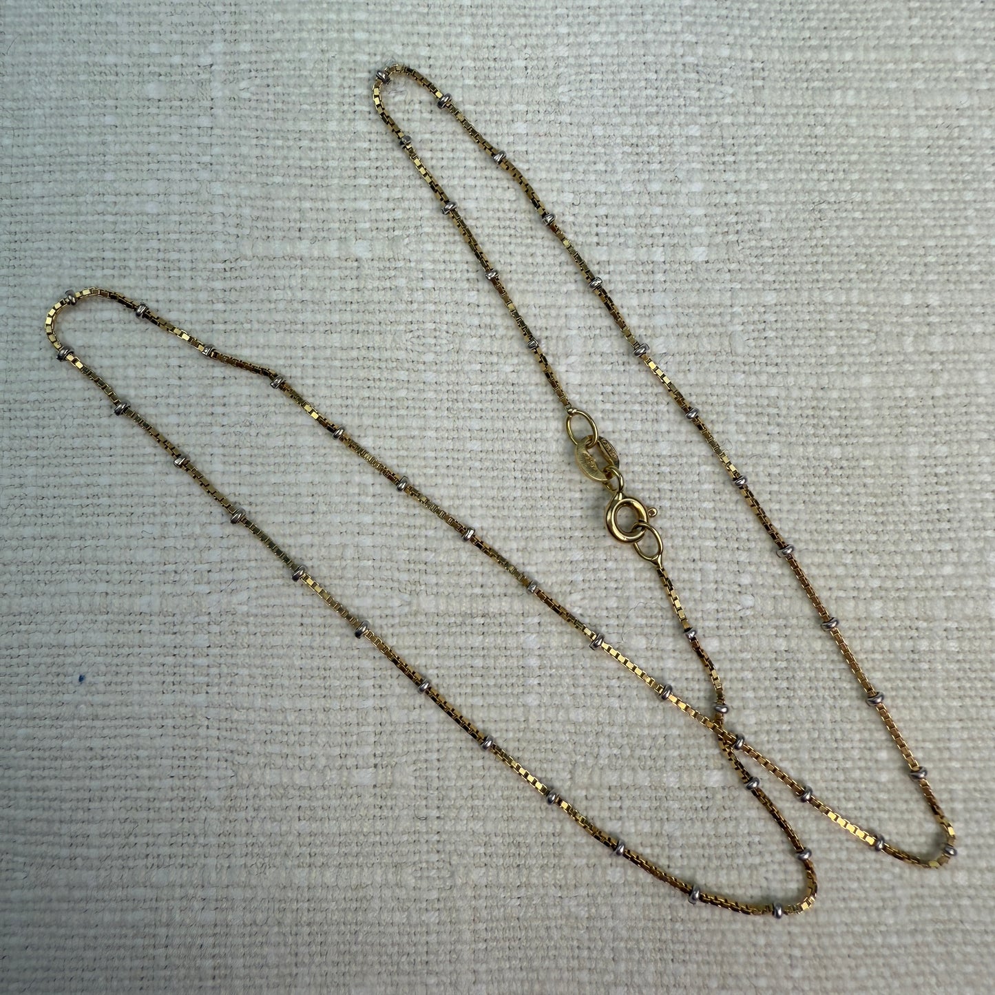 16" Solid 18k Italian Yellow and White Gold Satellite Chain 3.18g