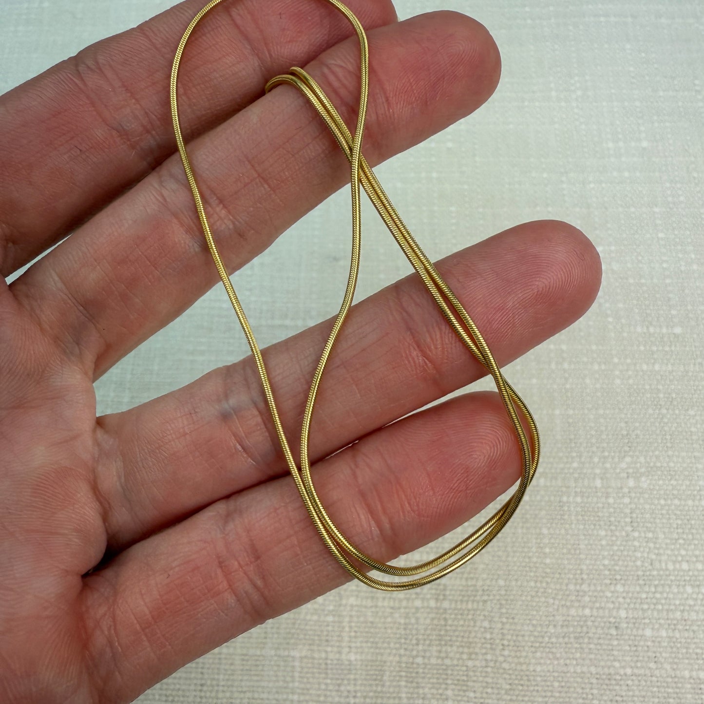 15.5" Italian UNOARRE Solid 14K Yellow Gold Snake Link Chain .91 mm 3.92g