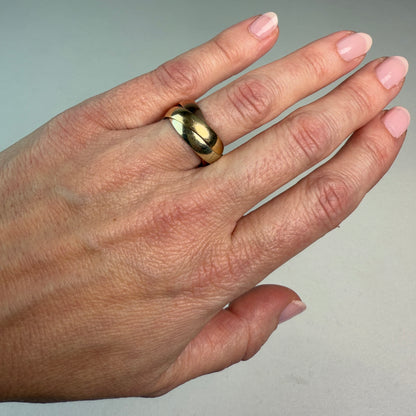 Vintage 9K Triple Rolling Ring Yellow, White, and Rose Gold Size 7.75