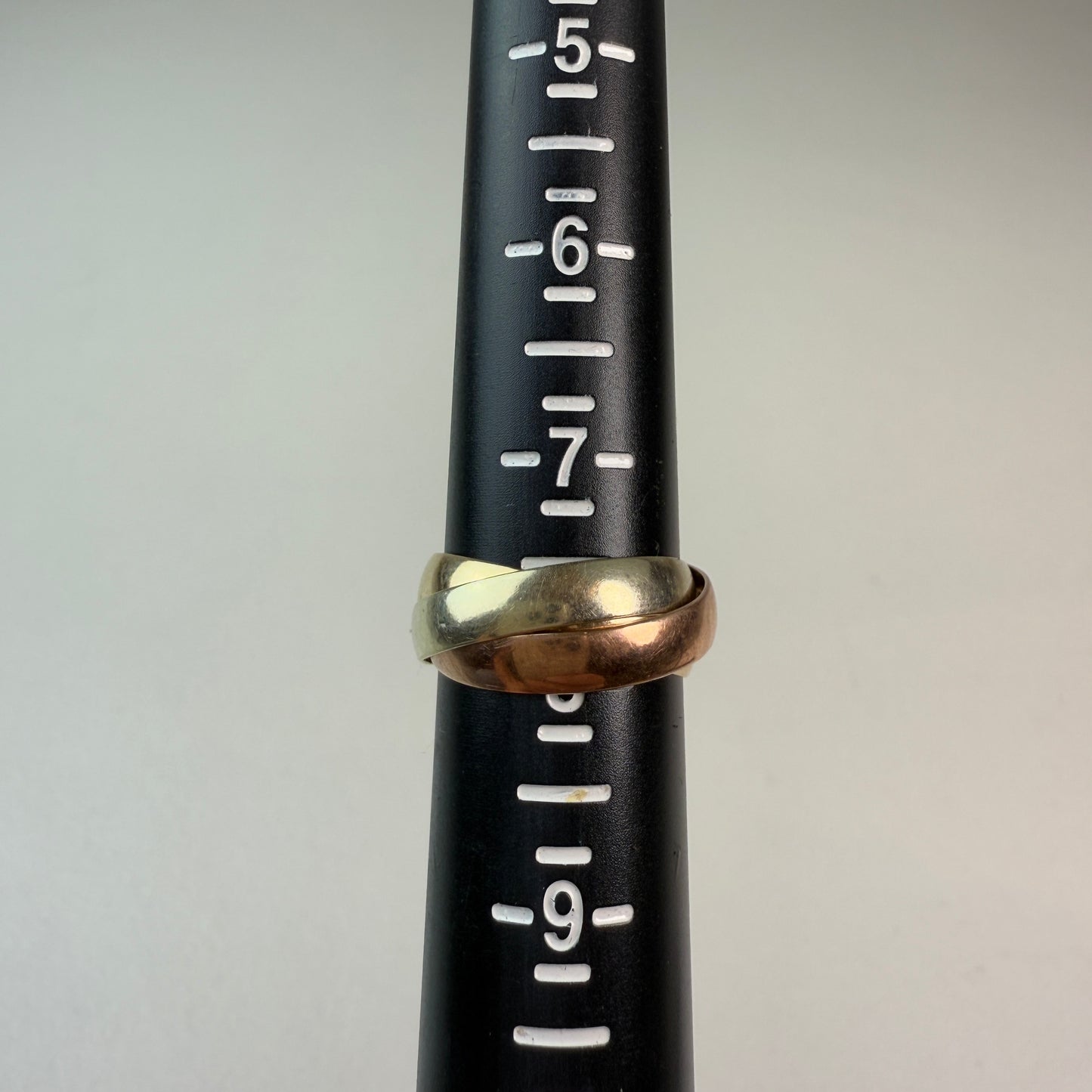 Vintage 9K Triple Rolling Ring Yellow, White, and Rose Gold Size 7.75