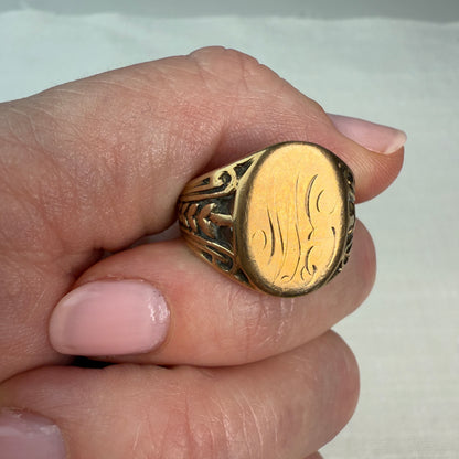 Vintage 14K Yellow Gold Classic Monogram Signet Ring Size 9.5