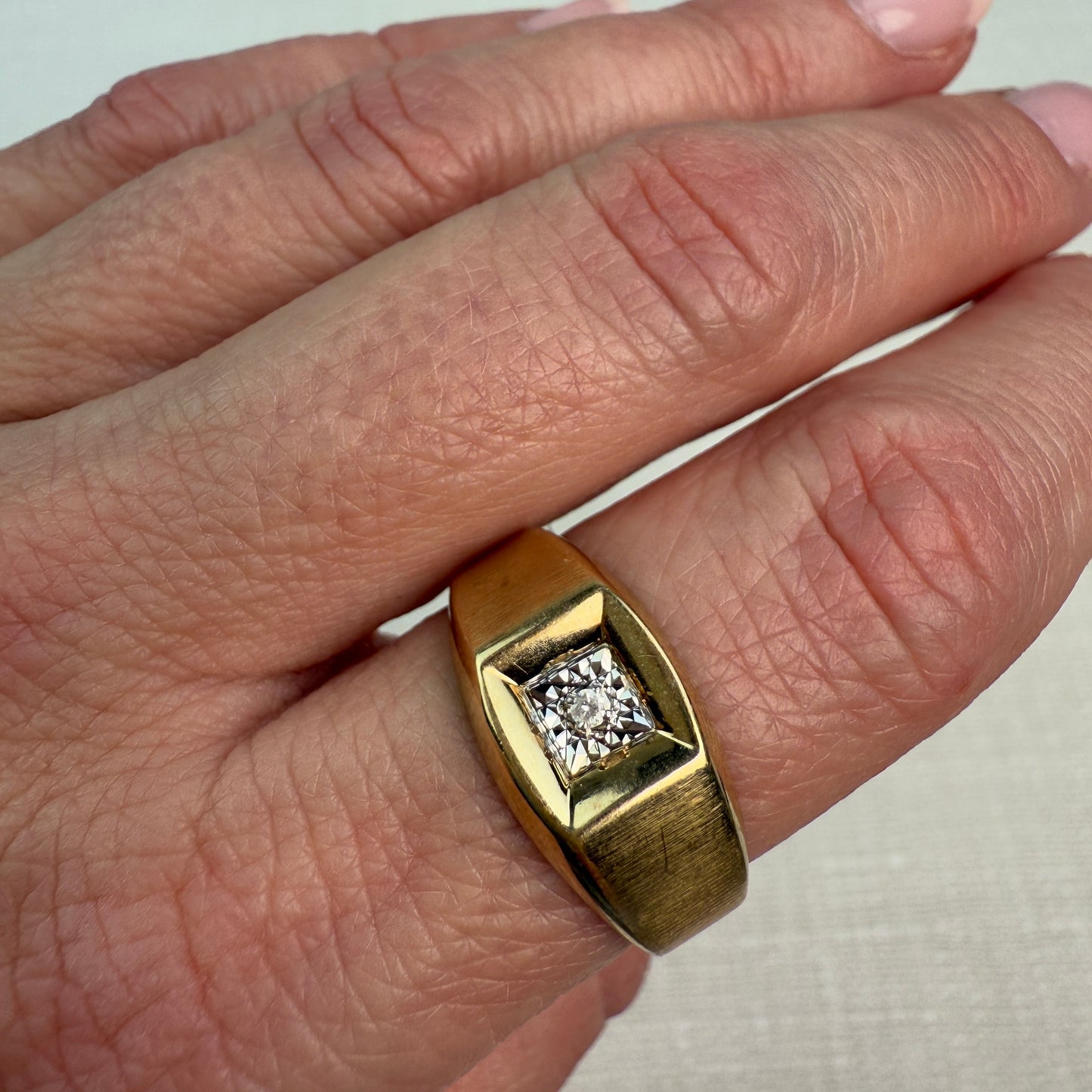 10K Vintage Solid Yellow and White Gold Classic Mid-century Illusion Ring, 9.8 mm, Size 8.5
