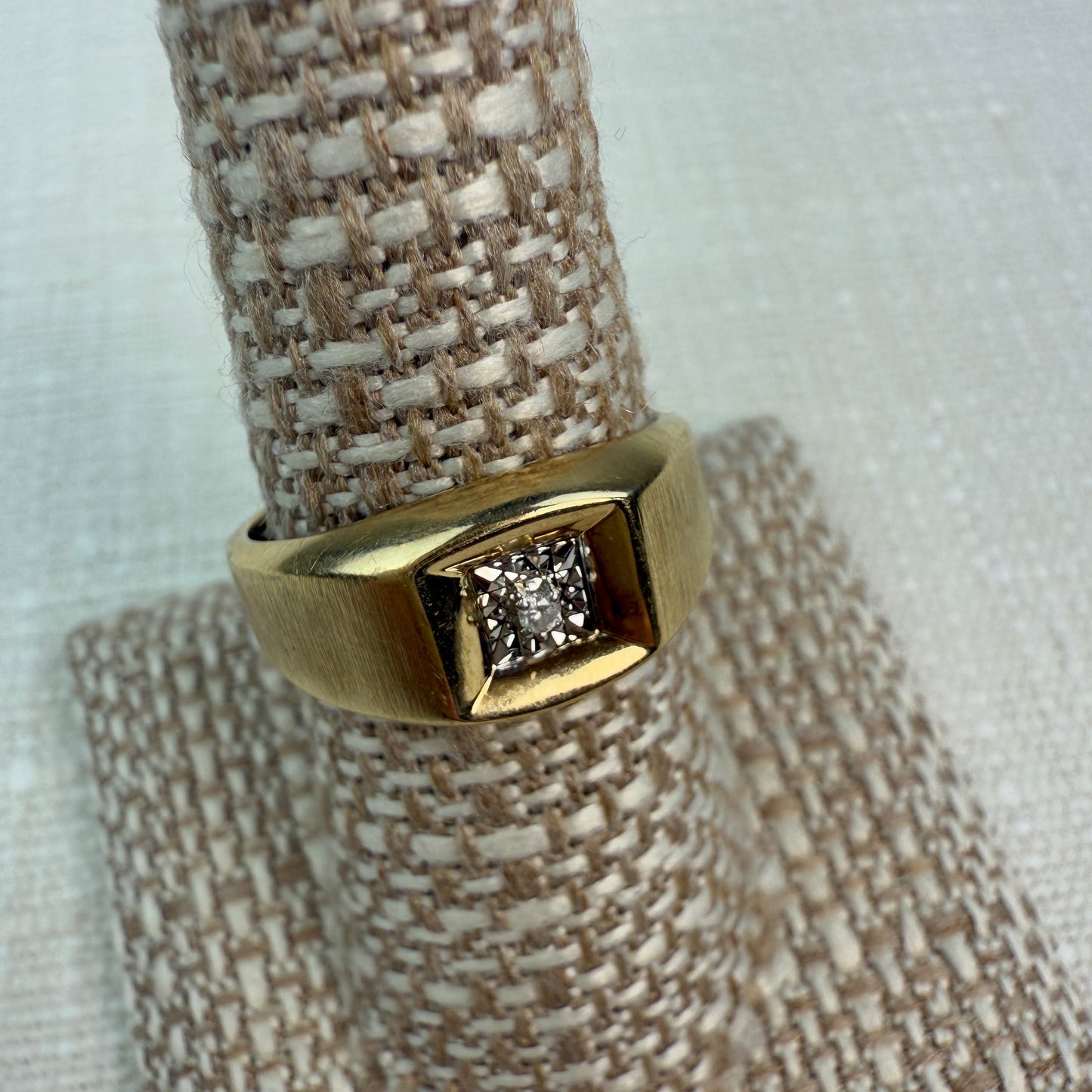 10K Vintage Solid Yellow and White Gold Classic Mid-century Illusion Ring, 9.8 mm, Size 8.5